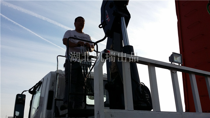 �z��܇��λվ�_(t��i)����